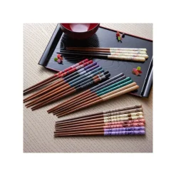 Cuisine Et Table|Maison Ghibli Baguettes laquées 21cm Esquisses Brun - Kiki la petite sorcière
